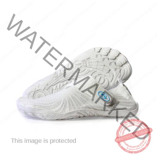 Water Shoes - Unisex White